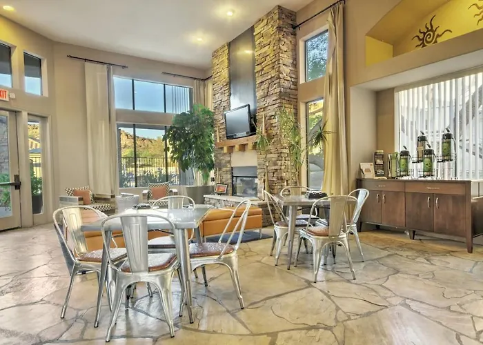 Enjoy 1bd In Nature Preserve Setting Amenities Including Pool Holiday home Phoenix